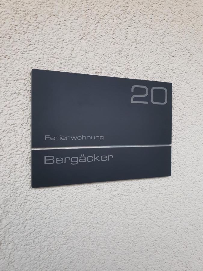 Ferienwohnung Bergaecker นอยอัลเบนรอยธ์ ภายนอก รูปภาพ