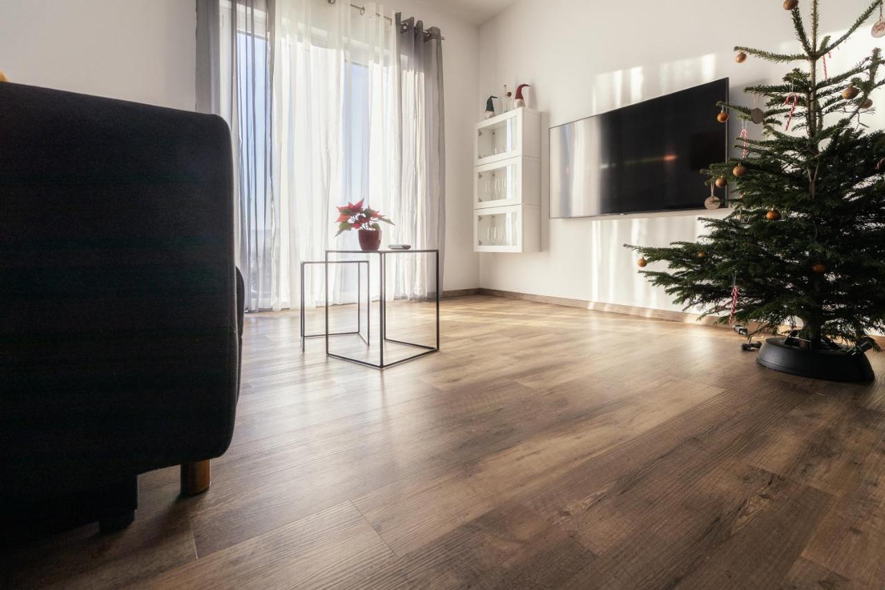 Ferienwohnung Bergaecker นอยอัลเบนรอยธ์ ภายนอก รูปภาพ